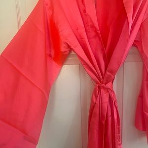 PINK NEON COLOR POP KIMONO